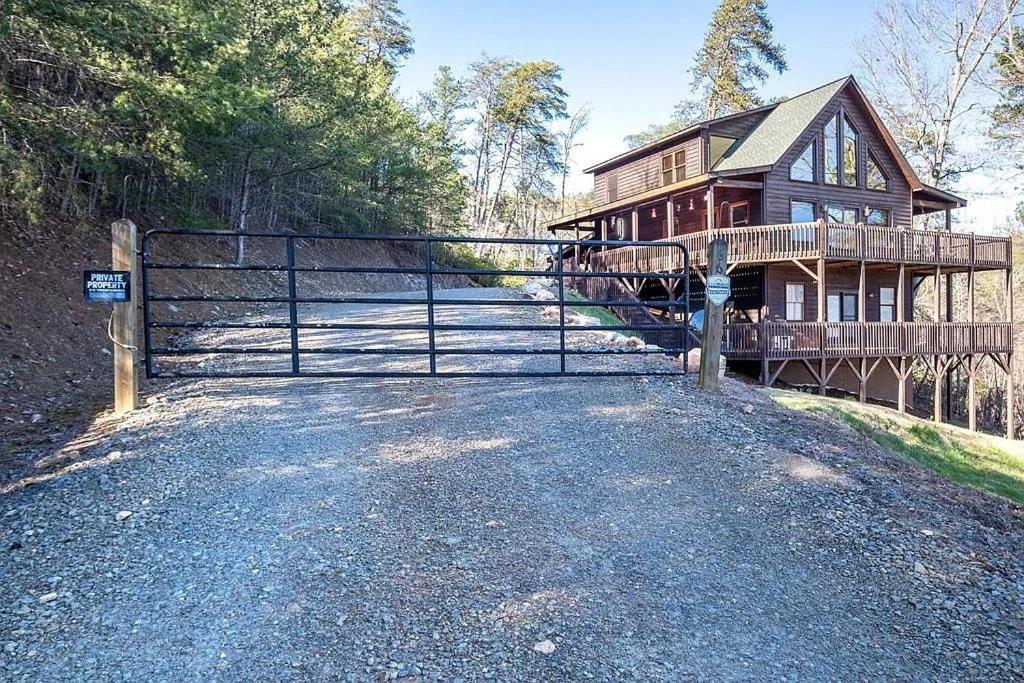 Mistletoe Cabin- Private Cabin W Views, Hottub, Pet Friendly Murphy Buitenkant foto
